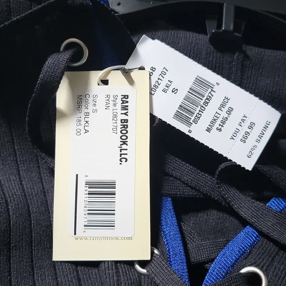 Hooded shirt - Picture 2 of 3